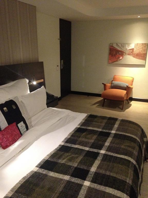 Casa Gaitan Cortes Hotel โบโกตา ภายนอก รูปภาพ